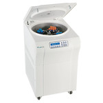 Refrigerated Centrifuge : Refrigerated centrifuge LRF-C30
